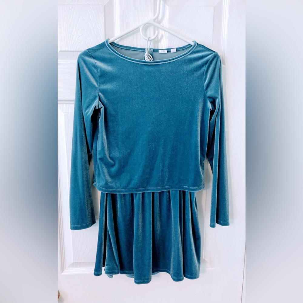 GAP Kids Blue Velvet Skater Skirt and Top.